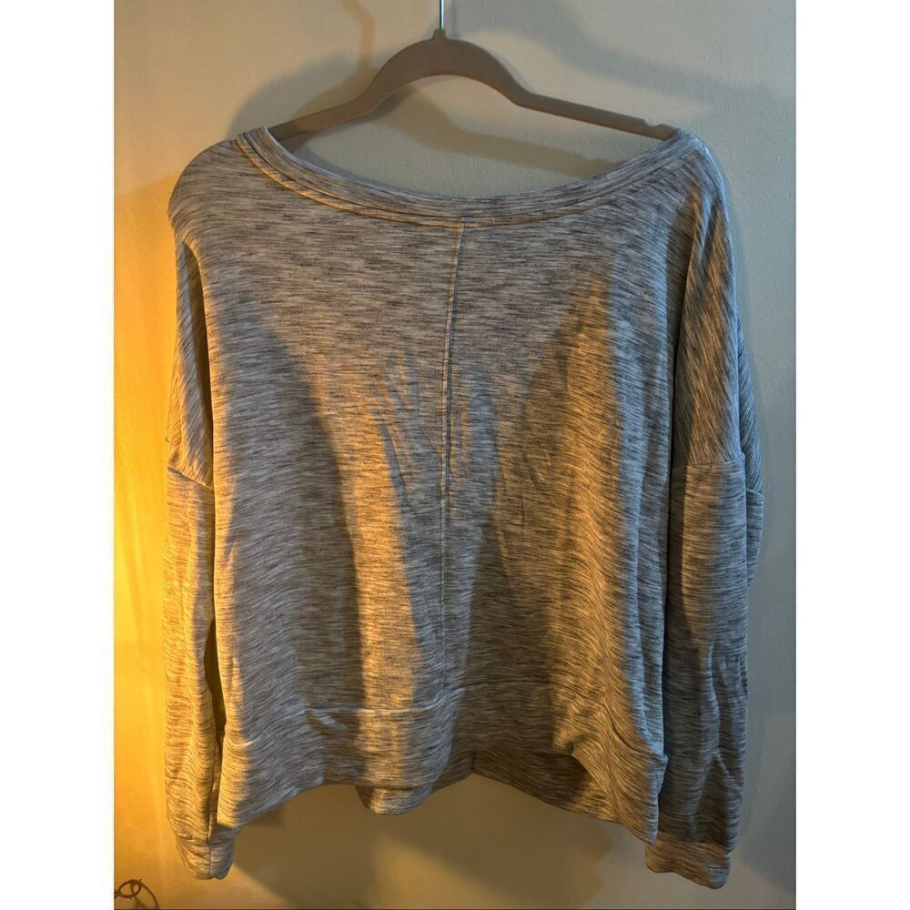Zella Sweatshirt - Picture 3 of 3